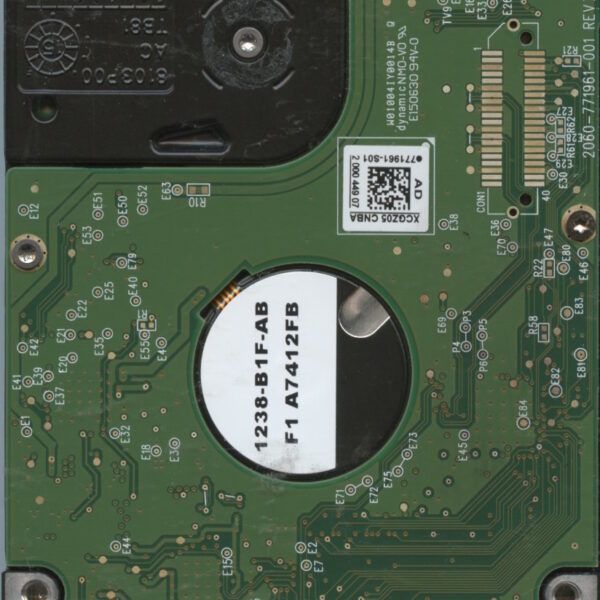 WD20NMVW WXLE6 06:17 WESTERN DIGITAL 2TB PCB