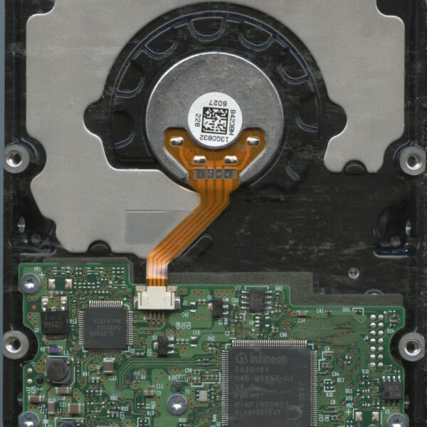 HDT722525DLAT80 0A31611 BA1769 250GB HDD