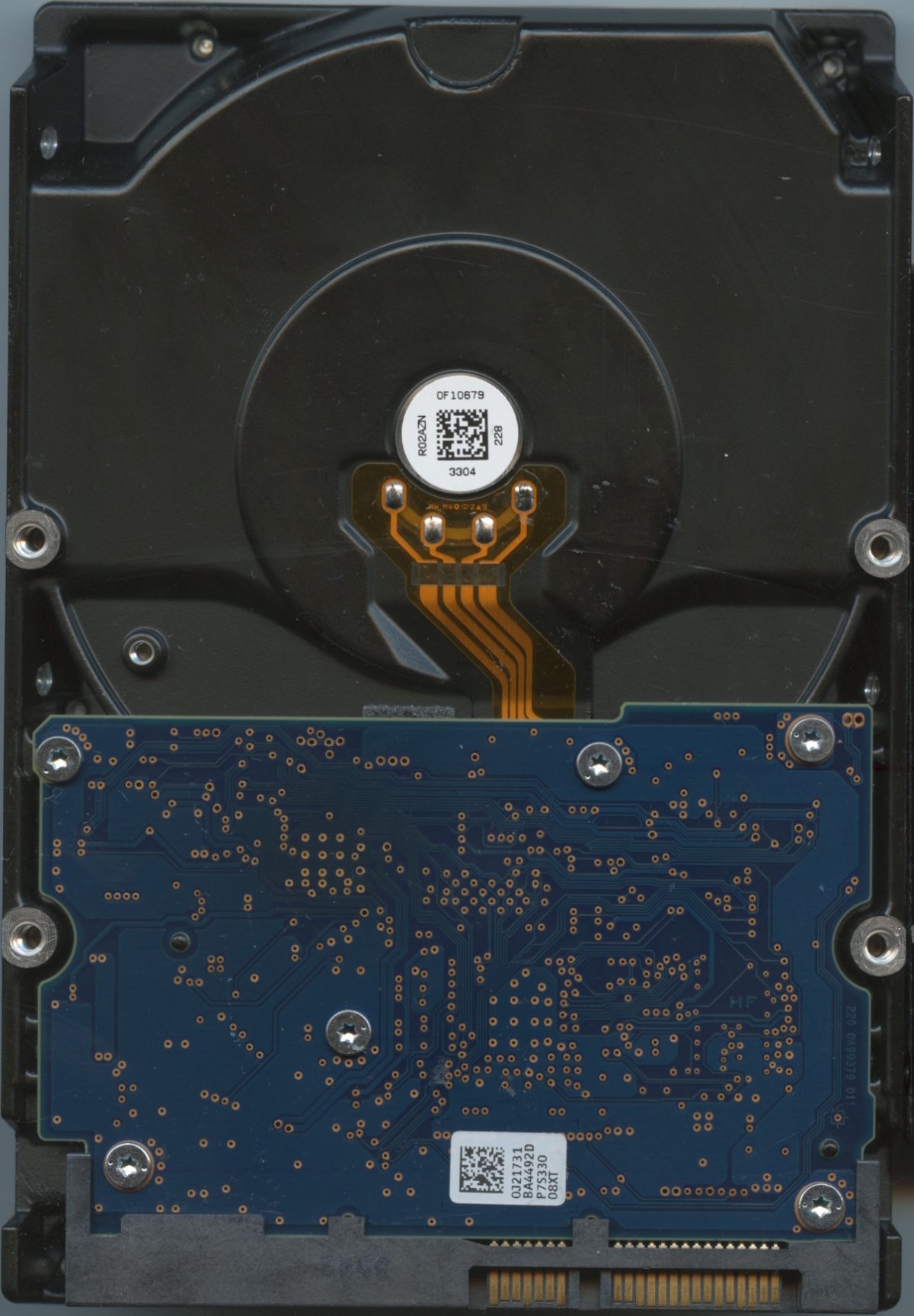 HGST HUS724030ALE640 0F14684 MPK580 11:17 3TB HDD PCB